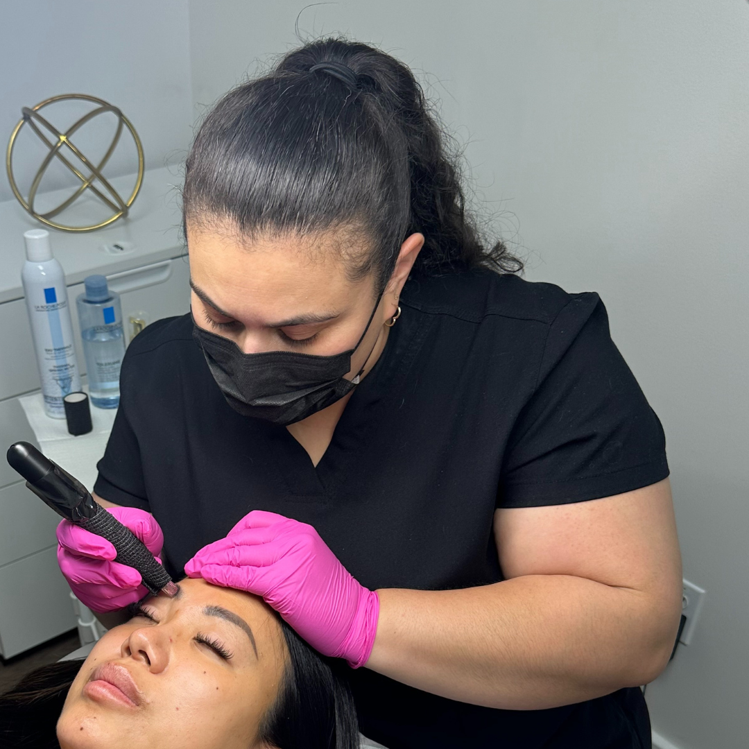 lash rehab at bush whacked laser using the taptapglow